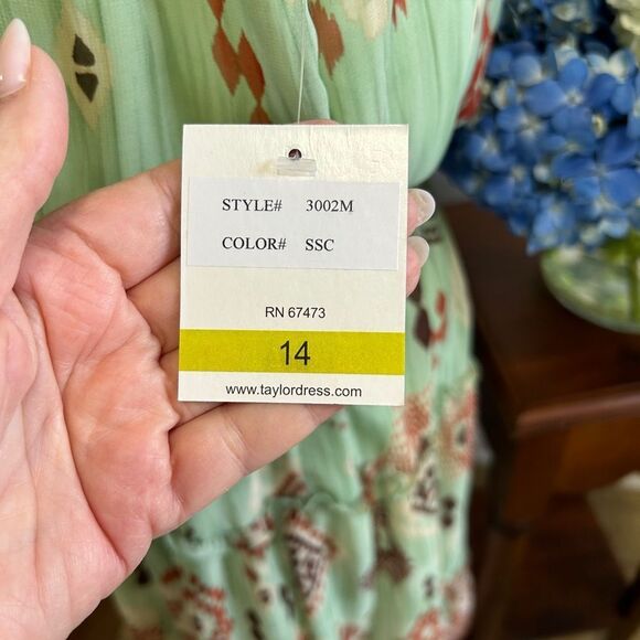 Taylor Green and Brown Sleeveless Sundress - Picture 7 of 11